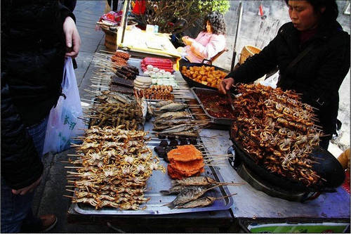 A線(xiàn)：猛洞河、芙蓉鎮(zhèn)、鳳凰、苗寨、張家界五日游